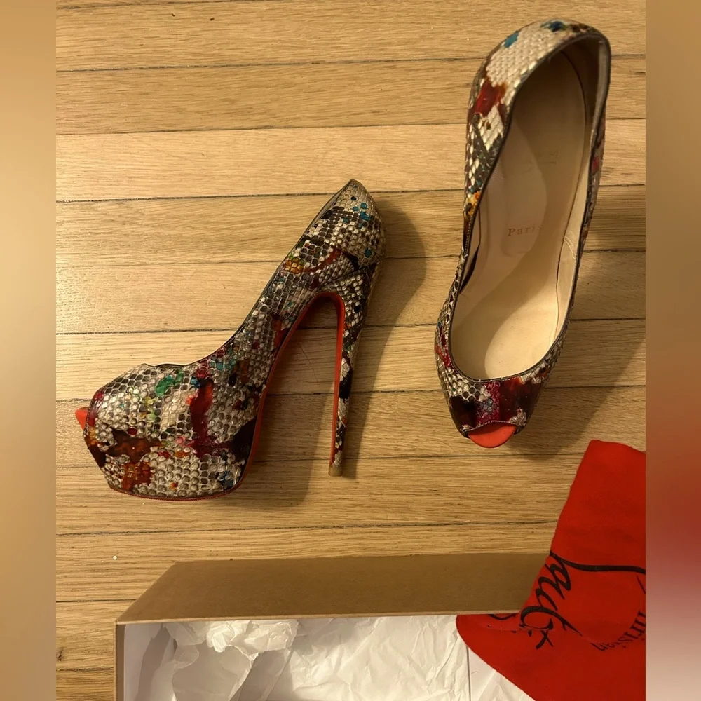 Louboutin Highness python - Picture 3 of 4